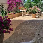 Alojamento de Acomodação e Pequeno-almoço Palazzo Mestichelli Boutique Palace
