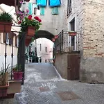 Palazzo Mestichelli Boutique Palace Alojamento de Acomodação e Pequeno-almoço