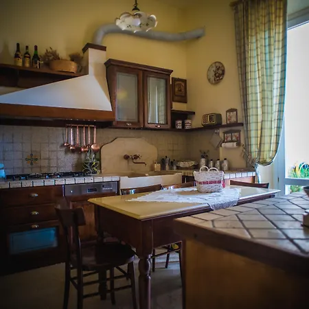 Bed & Breakfast Palazzo Mestichelli Boutique Palace Monteprandone