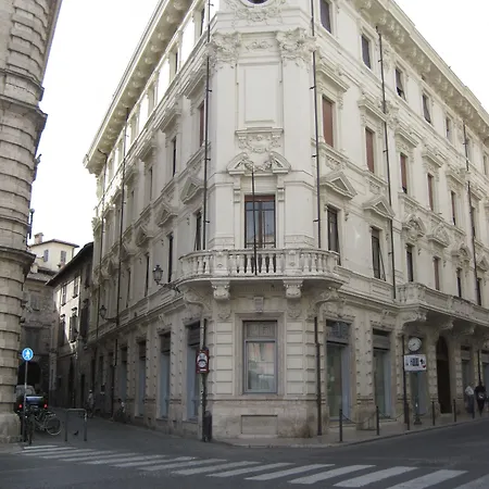 Couette-café Palazzo Mestichelli Boutique Palace 3*