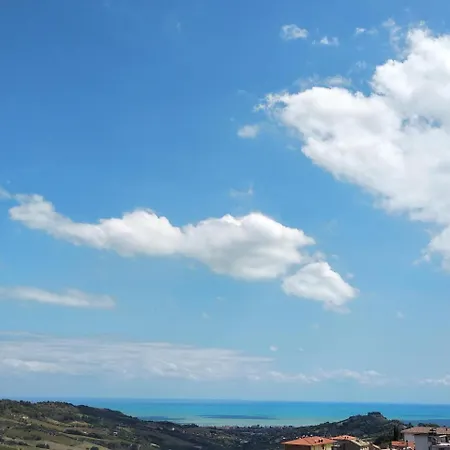 Palazzo Mestichelli Boutique Palace Bed & Breakfast Monteprandone
